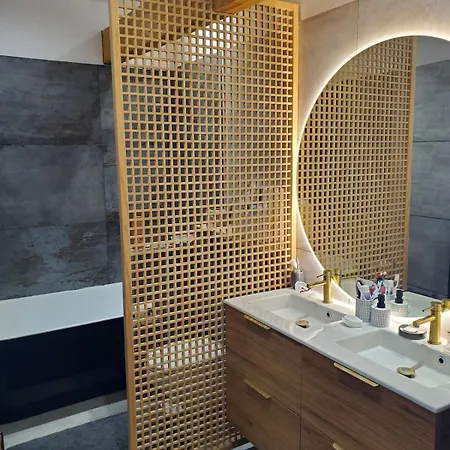 Maison Familiale Avec Piscine 빌라 *